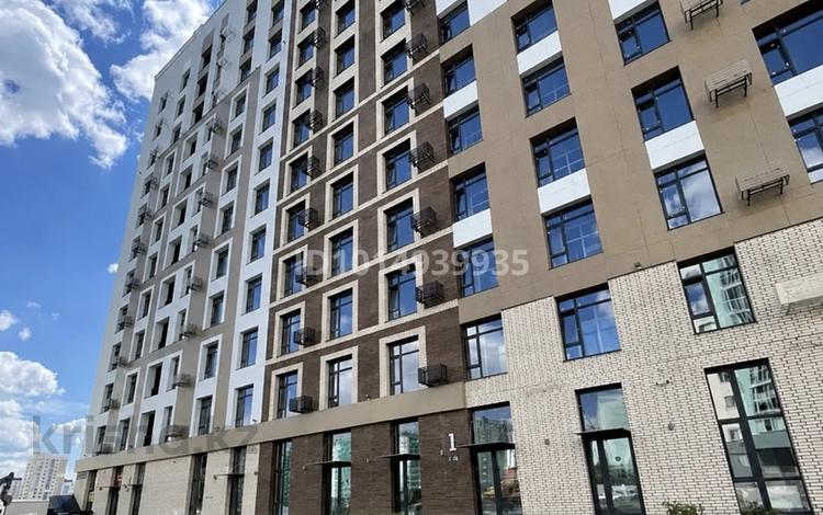 1-комнатная квартира · 42 м² · 10/12 этаж, Жубан Молдагалиев 6г за 25.5 млн ₸ в Астане, Нура р-н — фото 2