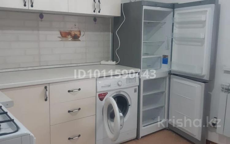 2-бөлмелі пәтер · 60 м² · 5/9 қабат, мкр Акжайык 69/18 — Толеметова көшесі, бағасы: 26 млн ₸ в Шымкенте, Абайский р-н — фото 2