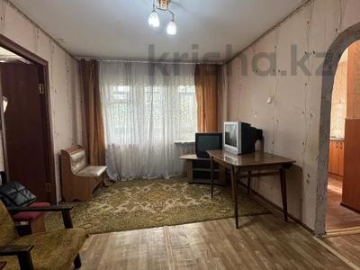 2-бөлмелі пәтер · 45 м² · 4/5 қабат, Майкудук, 13й микрорайон, бағасы: 9.5 млн ₸ в Караганде, Алихана Бокейханова р-н