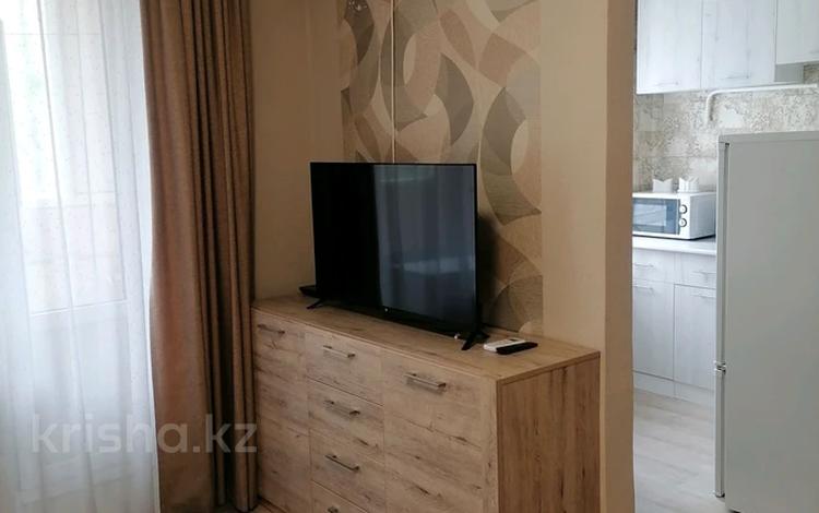 1-комнатная квартира · 27.5 м² · 5/5 этаж, Дулатова 141 — В центре рядом с Казахтелекомом за 12 000 ₸ в Семее — фото 9
