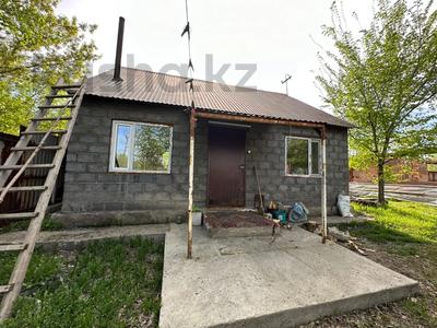 Жеке үй · 3 бөлме · 65 м² · 12 сот., Ст Озеленитель Ульбинская 1А, бағасы: 9.9 млн ₸ в Усть-Каменогорске