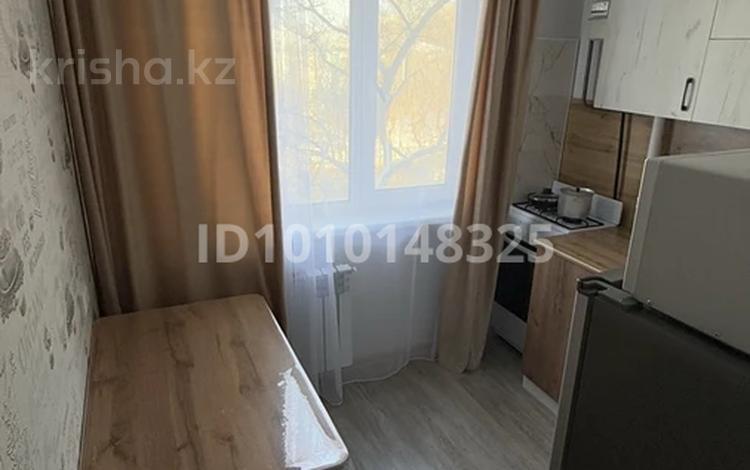 1-комнатная квартира · 38 м² · 3/5 этаж, Интернациональная 41 за 15 000 ₸ в Петропавловске — фото 2