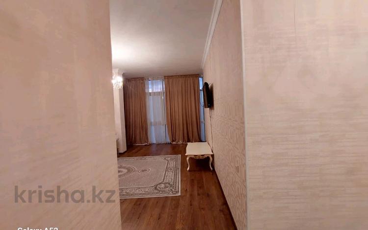 3-комнатная квартира · 130 м², Маметова 89 — ЖК Зерде Ташенова за 400 000 ₸ в Шымкенте — фото 2
