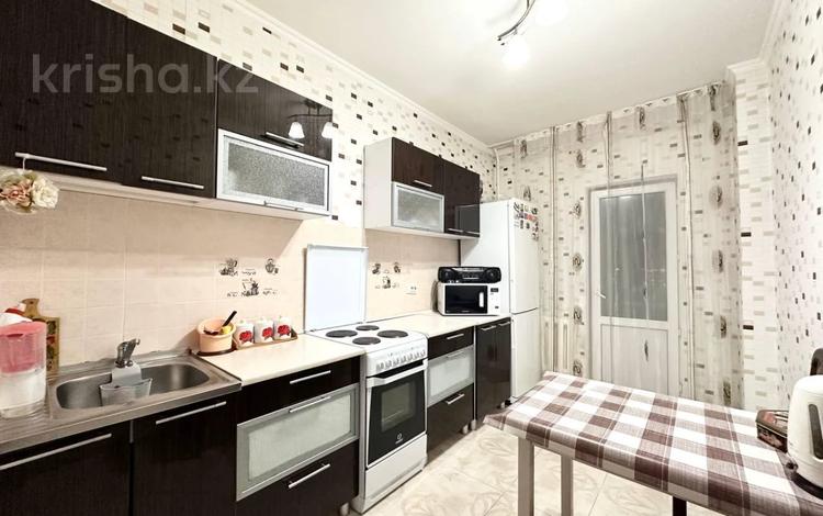 1-комнатная квартира, 40 м², 16/25 этаж, Абая 92/3