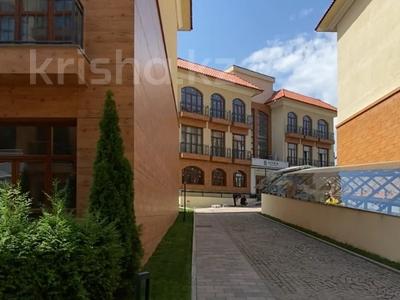 5-комнатная квартира · 199.2 м² · 1/3 этаж, мкр Горный Гигант 222/6 к 4 за 219 млн ₸ в Алматы, Медеуский р-н