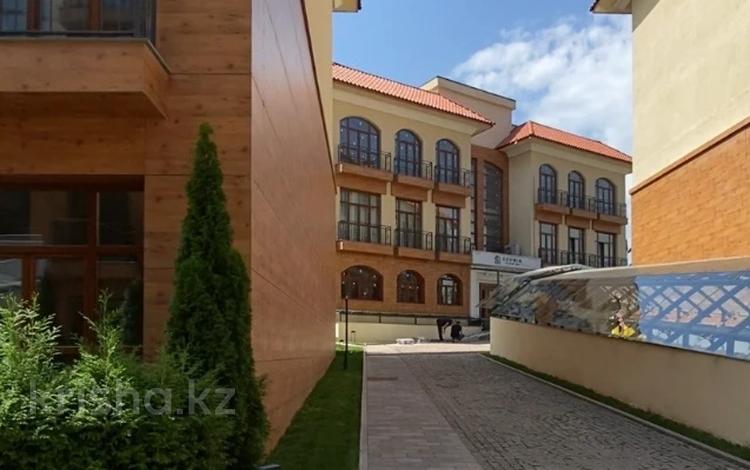 5-комнатная квартира · 199.2 м² · 1/3 этаж, мкр Горный Гигант 222/6 к 4 за 219 млн ₸ в Алматы, Медеуский р-н — фото 23