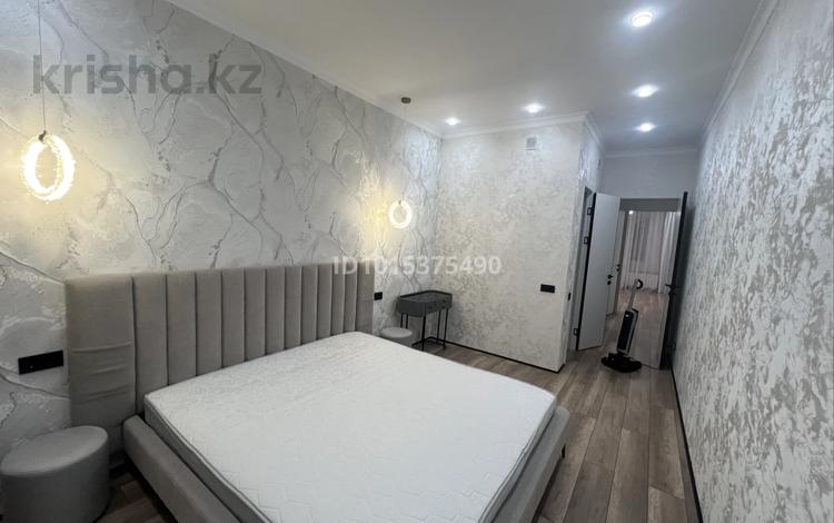 2-комнатная квартира · 70 м² · 3/10 этаж, Кабанбай батыра 64 — Рыскулова за 400 000 ₸ в Астане, Есильский р-н — фото 2