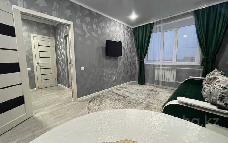 2-комнатная квартира · 60 м² · 2/7 этаж, 19-й мкр 45 за 15 000 ₸ в Актау — фото 2