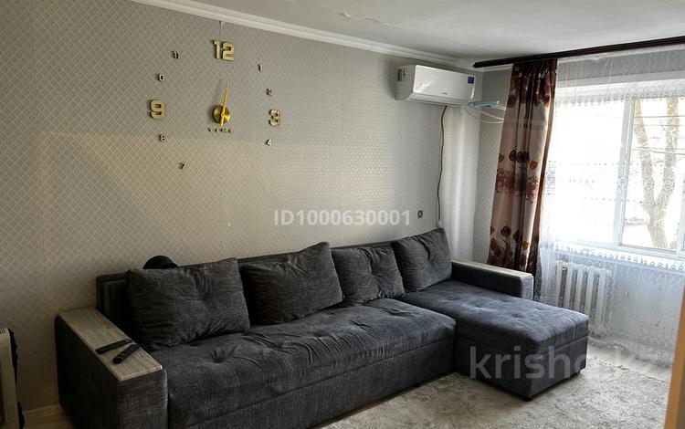 2-комнатная квартира · 45 м² · 1/4 этаж, Бульвар Женис 34 — Магазин тюльпан, в/ч 06708 за 10 000 〒 в Приозёрске — фото 3