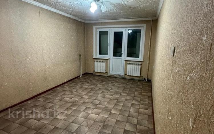 3-комнатная квартира · 58 м² · 3/4 этаж, Стадионная — Сайрамская за 13.5 млн ₸ в Шымкенте, Енбекшинский р-н — фото 2