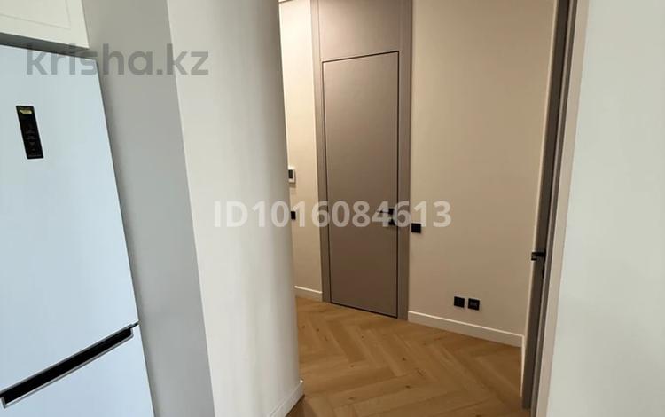 2-комнатная квартира · 60 м² · 2/9 этаж, мкр Тараз, Рыскулова 33/2 за 370 000 ₸ в Шымкенте, Аль-Фарабийский р-н — фото 2