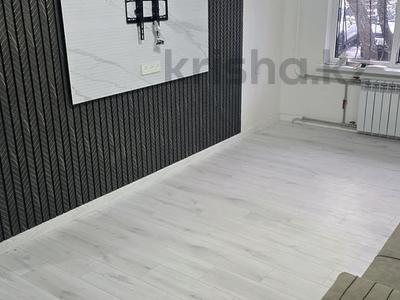 2-комнатная квартира · 44 м² · 1/4 этаж, мкр №1 19 — Жубанова за 29.9 млн 〒 в Алматы, Ауэзовский р-н