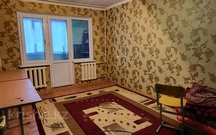 2-комнатная квартира · 56 м² · 4/5 этаж, 3 мкр 5 за 19 млн ₸ в Шымкенте, Абайский р-н — фото 2