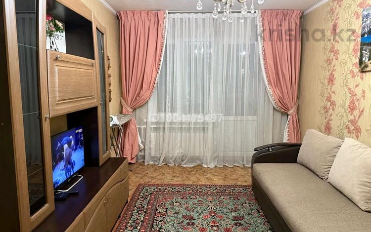 1-бөлмелі пәтер · 33 м² · 2/5 қабат, мкр Аксай-2 65, бағасы: 200 000 ₸ в Алматы, Ауэзовский р-н — фото 2