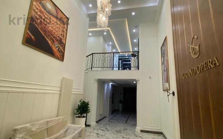 3-бөлмелі пәтер · 120 м² · 5 қабат, Туран 22/1, бағасы: 800 000 ₸ в Астане, Есильский р-н — фото 2