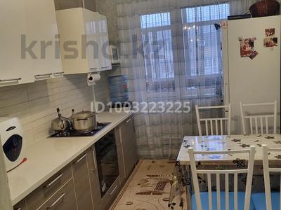 4-бөлмелі пәтер · 80 м², Водник -1 38 — Возле садика Родничок, бағасы: 250 000 ₸ в Боралдае (Бурундай), мкр Водник-1