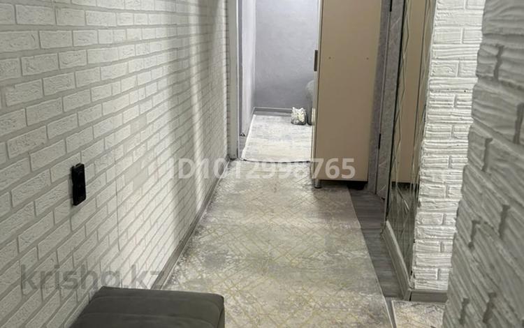 3-бөлмелі пәтер · 59.8 м² · 5/5 қабат, Абая 68, бағасы: 15 млн ₸ в Сатпаев — фото 8