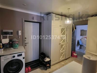 2-комнатная квартира · 46 м² · 3/5 этаж, Каныш Сатпаев 17 17 за 27 млн ₸ в Астане, Алматы р-н