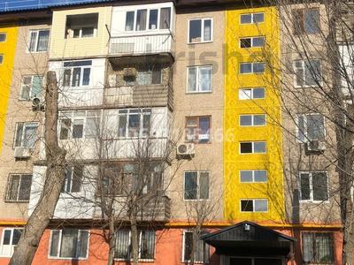 3-комнатная квартира, 63.9 м², 3/5 этаж, Рысбек батыра за 22 млн 〒 в Таразе