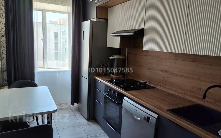 4-комнатная квартира · 82 м² · 4/5 этаж, Дулатова 141 за 42 млн ₸ в Семее — фото 13