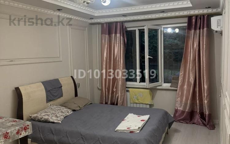 1-комнатная квартира · 30 м² · 1/5 этаж, Валиханова 22/4 — Пушкина маметова за 12 000 ₸ в Алматы, Медеуский р-н — фото 2