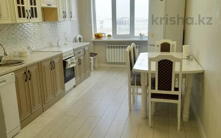 2-комнатная квартира · 80 м² · 11/19 этаж, 7-й мкр, Мкр.7а 20 за 34.5 млн ₸ в Актау — фото 12