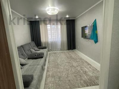 3-бөлмелі пәтер, 59 м², 5/5 қабат, Камзина 20, бағасы: 12.5 млн 〒 в Аксу