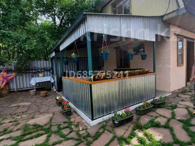 Отдельный дом · 9 комнат · 310 м² · 33 сот., Достық 15 за 170 млн ₸ в Окжетпес