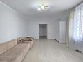 1-бөлмелі пәтер · 55 м² · 2/10 қабат, Байтурсынова 17, бағасы: 180 000 ₸ в Астане, Сарайшык р-н — фото 2