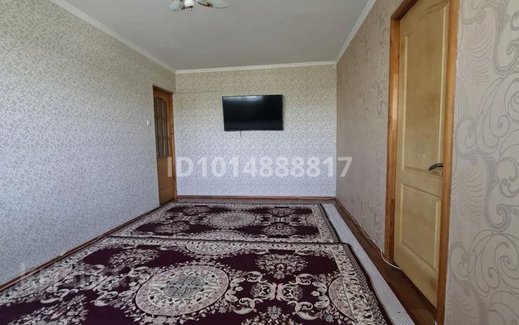 3-комнатная квартира · 53.5 м² · 4/5 этаж, жібек жолы — магнит магазиннің артында за 26 млн ₸ в Шымкенте, Енбекшинский р-н — фото 2
