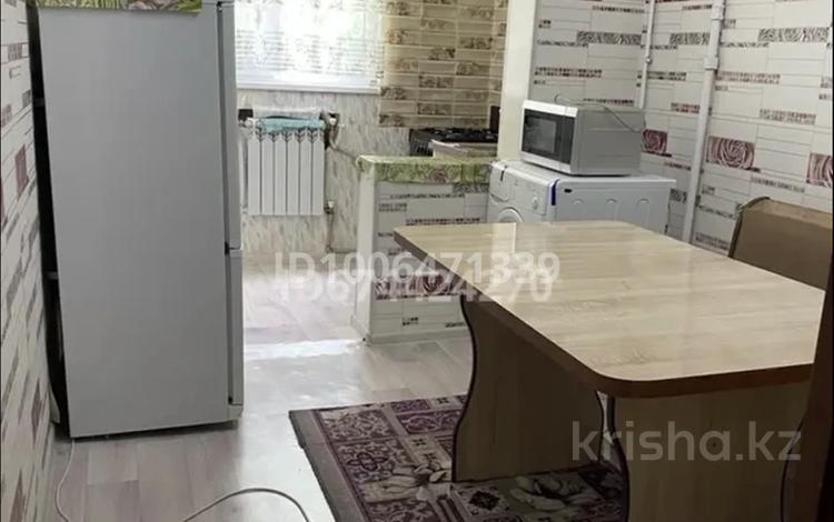 2-бөлмелі пәтер · 48 м² · 2/5 қабат, 18-й микрорайон, 18-й микрорайон 22, бағасы: 19 млн ₸ в Шымкенте, Аль-Фарабийский р-н — фото 2