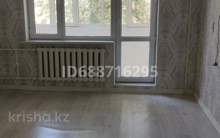 3-комнатная квартира · 70 м² · 3/5 этаж, 10микрайон 2 — Возле остановки за 23.5 млн ₸ в Таразе — фото 3