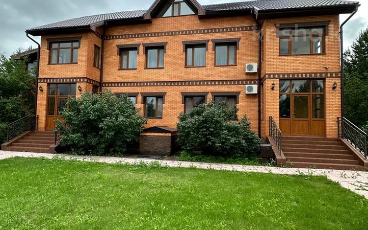Жеке үй · 10 бөлме · 800 м² · 18 жүзд., Окжетпес 20, бағасы: 230 млн ₸ в Бурабае — фото 2