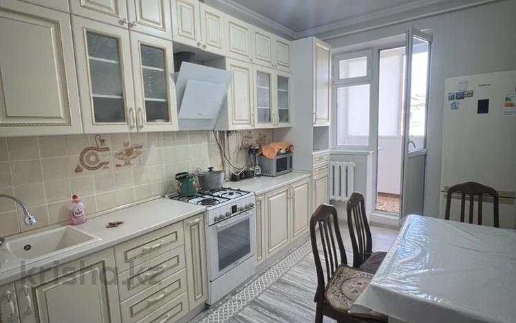 2-комнатная квартира · 60 м² · 4/5 этаж, мкр Нурсат 17 за 180 000 ₸ в Шымкенте, Каратауский р-н — фото 2