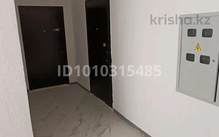 1-комнатная квартира · 47 м² · 3/4 этаж, мкр Жана Орда — Шамелова за 15 млн ₸ в Уральске — фото 2