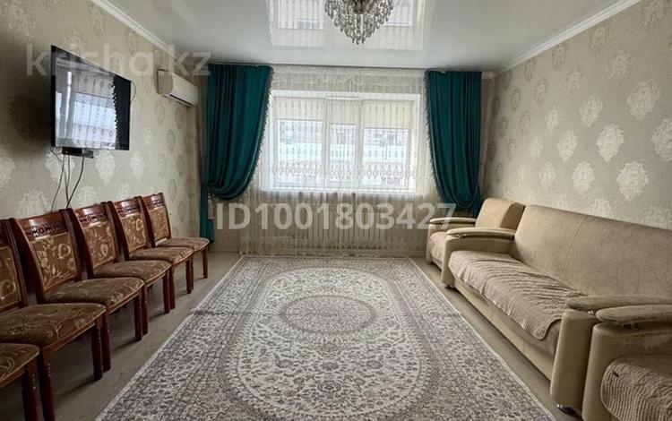 3-комнатная квартира · 87 м² · 5/5 этаж, Тауелсиздик 24а за 32 млн 〒 в Астане, Алматы р-н — фото 2