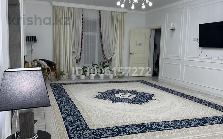 Отдельный дом · 4 комнаты · 190 м² · 10 сот., Береке (Память Ильича) 3 за 42 млн ₸ в Атырау — фото 31