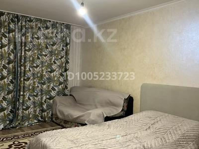 1-комнатная квартира · 38 м² · 1/10 этаж, мкр 11 103 — Находится в 11мкр Рядом с 25 этажками и улицей Аз-Наурыз за 10 000 〒 в Актобе