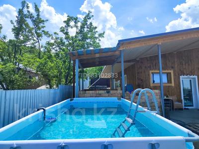 Дом · 3 комнаты · 95 м², Заречная 12/2 за 90 000 ₸ в 