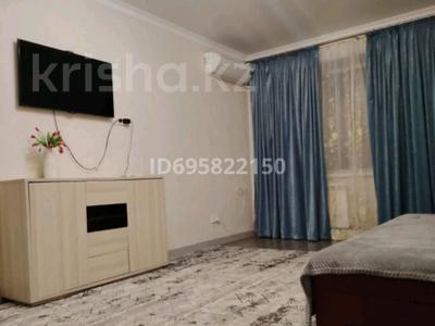 2-бөлмелі пәтер · 70 м² · 3/7 қабат, мкр. Алтын орда, Тәуелсіздік — Ораз Татеулы, бағасы: 15 000 ₸ в Актобе