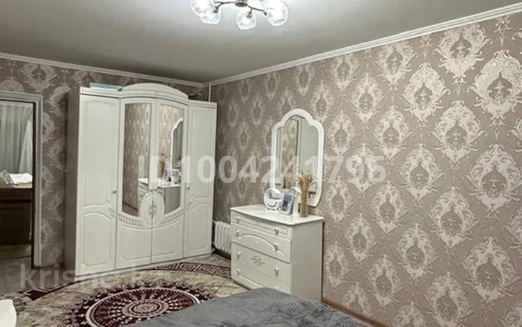 3-бөлмелі пәтер · 70 м² · 3/5 қабат, 5 микрорайон 10 — Возле больницы, бағасы: 230 000 〒 в Конаеве (Капчагай) — фото 2