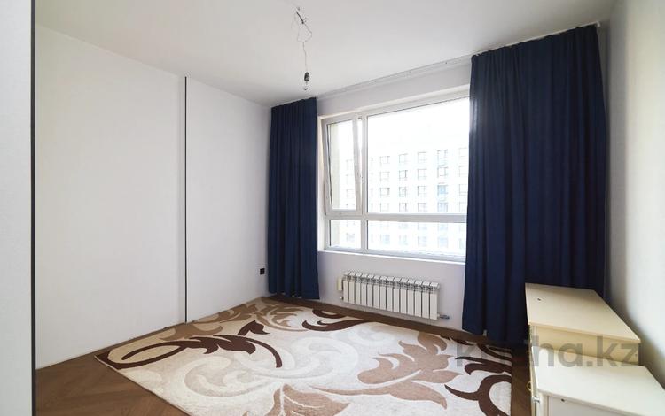 3-комнатная квартира · 84 м² · 6/9 этаж, Жумакен Нажимеденова 27 за 49.8 млн ₸ в Астане, Сарайшык р-н — фото 23