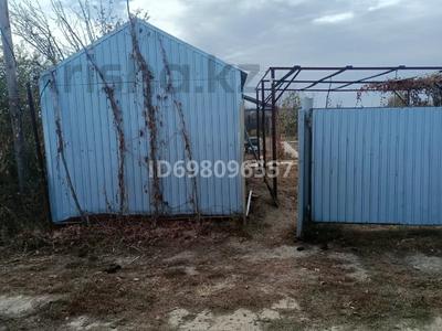 Дача · 1 комната · 10 м² · 6 сот., Кооператив Строитель 7 за 1.5 млн 〒 в Аксае