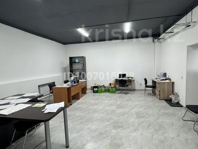 Свободное назначение, офисы, магазины и бутики, склады, образование · 42.1 м² за ~ 9.5 млн 〒 в Петропавловске