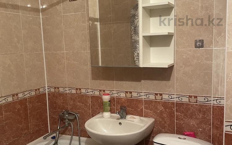 2-бөлмелі пәтер · 46 м² · 1/4 қабат, 1-й мкр., бағасы: 23.8 млн ₸ в Алматы, Ауэзовский р-н — фото 2