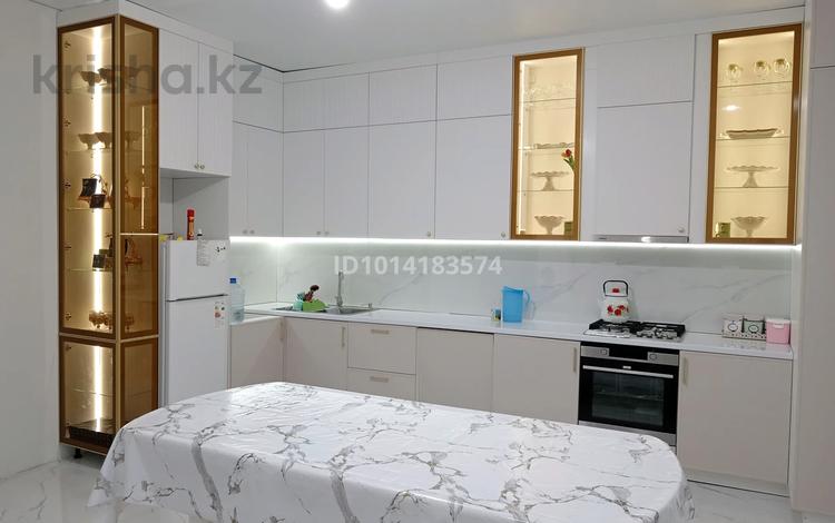 Отдельный дом · 6 комнат · 260 м² · 10 сот., жилой массив Жанаконыс-2, Участок 78 — Школа 85 за 46 млн ₸ в Актобе — фото 14