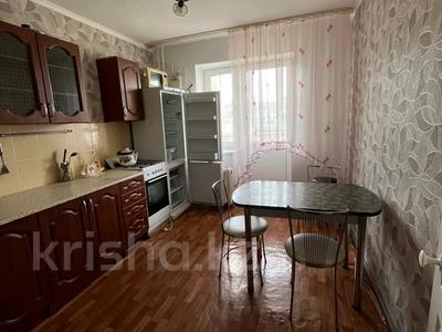 3-комнатная квартира · 70 м² · 1/6 этаж, 10 Микр 16/1 за 25 млн ₸ в Аксае