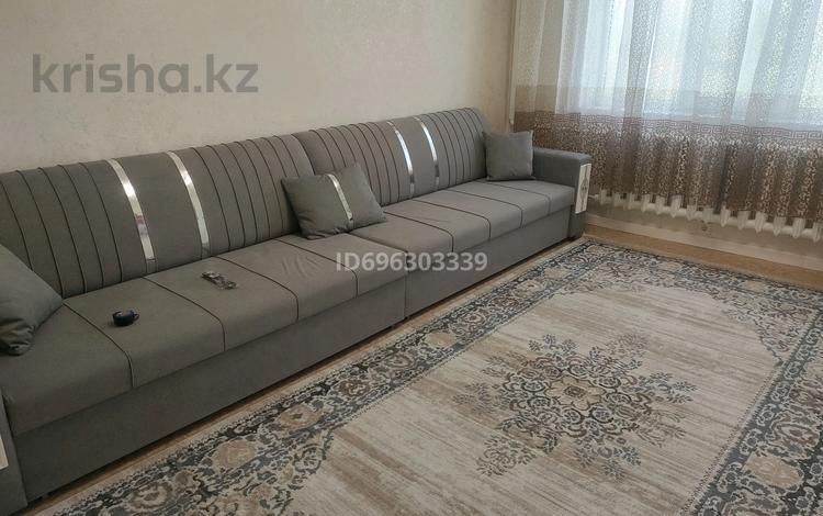 2-бөлмелі пәтер · 60 м² · 6/9 қабат, мкр Аксай-1 2 — Саина Толеби, бағасы: 280 000 ₸ в Алматы, Ауэзовский р-н — фото 2