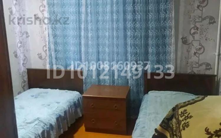 2-бөлмелі пәтер · 42 м² · 3/5 қабат, Мкр. Жансая 20, бағасы: 12 млн ₸ в Таразе — фото 2