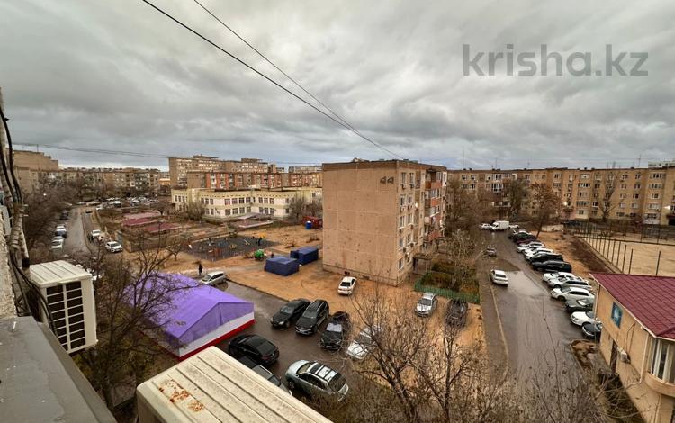 4-бөлмелі пәтер · 90 м² · 5/5 қабат, 13-й мкр 46, бағасы: 19 млн ₸ в Актау — фото 2